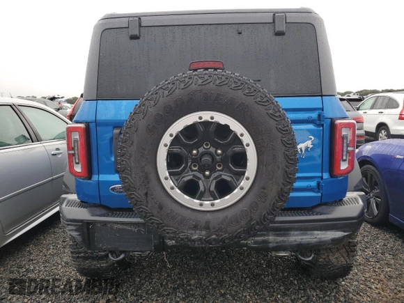 2022 Ford Bronco with VIN 1FMDE5CP3NLB42773, listed as a Copart auction lot 74201444 with Not Provided miles and Salvage Title. Bid and sale history available at DreamBid. Image 6.