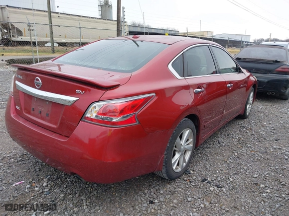 2015 Nissan Altima 2.5 S with VIN 1N4AL3AP2FC216406, listed as a IAAI auction lot 41098331 with 162,239 mi miles. Bid and sale history available at carsss.com. Image 4.