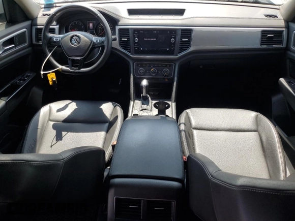 2019 Volkswagen Atlas SE with VIN 1V2LR2CA8KC572484, listed as a Copart auction lot 60793785 with 100,311 mi miles and Salvage title. Bid and sale history available at DreamBid. Image 8.