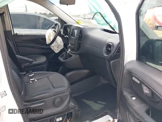 2023 Mercedes-Benz Metris with VIN W1WV0FEY8P4234904, listed as a IAAI auction lot 41459733 with 51,432 mi miles and . Bid and sale history available at DreamBid. Image 5.