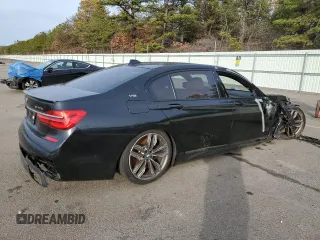 2018 BMW 7 Series M760i xDrive with VIN WBA7H6C53JG614984, listed as a Copart auction lot 73671322 with 28,191 mi miles. Bid and sale history available at carsss.com. Image 3.