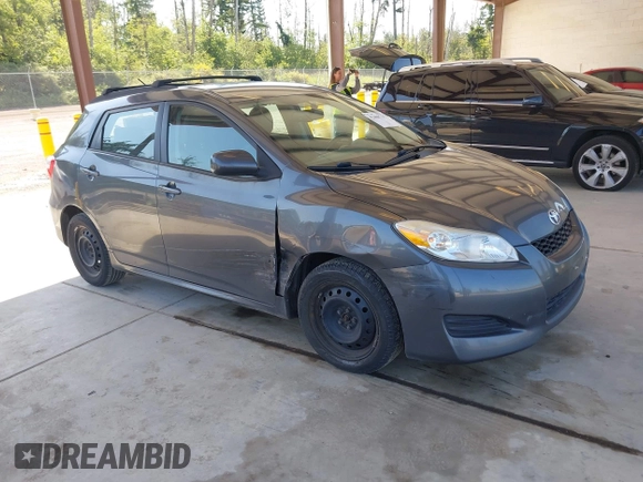 2010 Toyota Matrix z VIN 2T1KU4EE4AC284880, wystawiony jako IAAI lot #42408735 z przebiegiem 140 127 mil mil oraz . Historia ofert i sprzedaży dostępna na DreamBid. Obrazek 1.