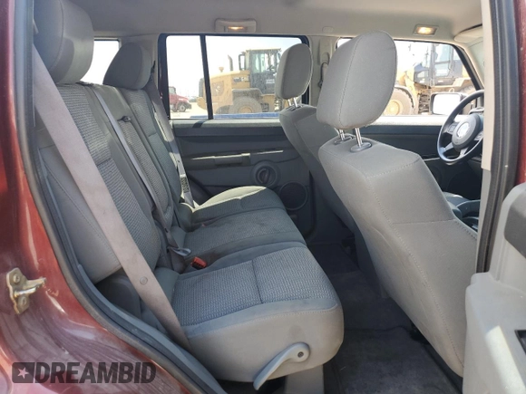 2007 Jeep Commander Sport with VIN 1J8HG48P27C611625, listed as a Copart auction lot 62676385 with 188,477 mi miles and Clean title. Bid and sale history available at DreamBid. Image 11.