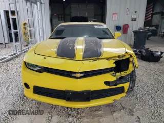 2014 Chevrolet Camaro LT z VIN 2G1FB1E39E9288927, wystawiony jako Copart lot #78382124 z przebiegiem 101 443 mil mil oraz Szkoda całkowita • Salvage title. Historia ofert i sprzedaży dostępna na DreamBid. Obrazek 5.