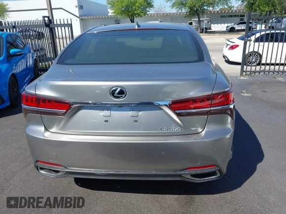 2018 Lexus LS 500 z VIN JTHC51FF3J5003302, wystawiony jako IAAI lot #41791644 z przebiegiem 64 632 mil mil oraz . Historia ofert i sprzedaży dostępna na DreamBid. Obrazek 16.