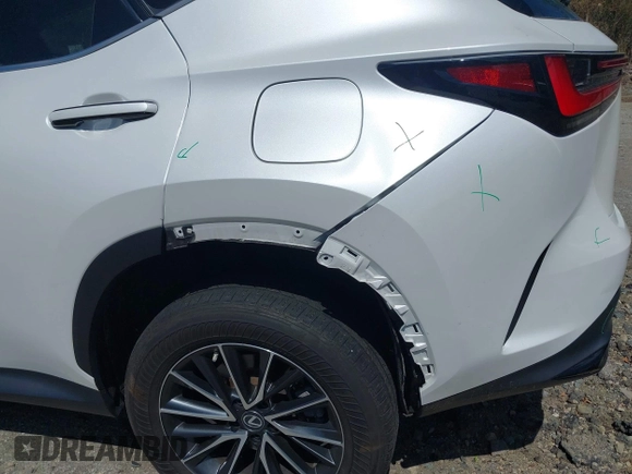 2022 Lexus NX 350 Premium with VIN 2T2GGCEZ1NC002335, listed as a IAAI auction lot 42220750 with 33,891 mi miles and . Bid and sale history available at DreamBid. Image 18.