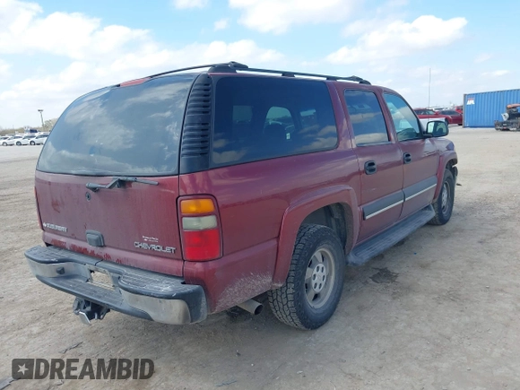2003 Chevrolet Suburban LT with VIN 1GNEC16Z13J247753, listed as a IAAI auction lot 41501608 with 300,977 mi miles. Bid and sale history available at carsss.com. Image 4.