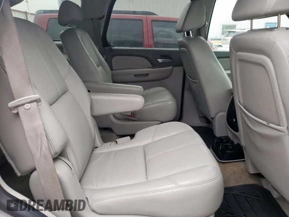 2007 Chevrolet Tahoe LTZ with VIN 1GNFK13047J399819, listed as a Copart auction lot 53885365 with 231,082 mi miles and Clean title. Bid and sale history available at DreamBid. Image 11.