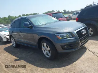 2010 Audi Q5 Prestige z VIN WA1VKAFP4AA107276, wystawiony jako IAAI lot #42616905 z przebiegiem 223 016 mil mil oraz . Historia ofert i sprzedaży dostępna na DreamBid. Obrazek 1.