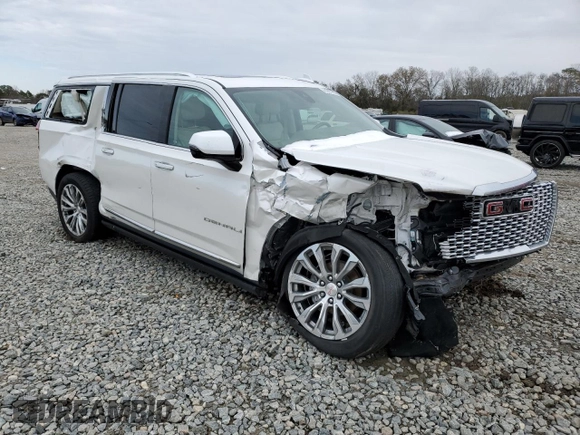 2022 GMC Yukon XL Denali with VIN 1GKS2JKL5NR344043, listed as a Copart auction lot 41957835 with 54,181 mi miles and Salvage Title. Bid and sale history available at carsss.com. Image 4.