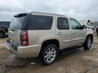 2008 GMC Yukon Denali z VIN 1GKFK63878J132157, wystawiony jako Copart lot #55180015 z przebiegiem 141 270 mil mil oraz Szkoda całkowita • Salvage title. Historia ofert i sprzedaży dostępna na DreamBid. Obrazek 3.