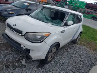 2016 Kia Soul z VIN KNDJN2A21G7289568, wystawiony jako IAAI lot #42292830 z przebiegiem 172 079 mil mil oraz . Historia ofert i sprzedaży dostępna na DreamBid. Obrazek 2.