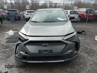 2024 Subaru Solterra Limited z VIN JTMABABA1RA049015, wystawiony jako IAAI lot #41878135 z przebiegiem 3414 mil mil oraz . Historia ofert i sprzedaży dostępna na DreamBid. Obrazek 12.