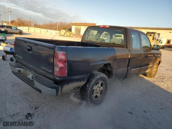 2003 Chevrolet Silverado 1500 LS with VIN 2GCEC19X631260544, listed as a Copart auction lot 84209014 with 173,645 mi miles and Clean Title. Bid and sale history available at carsss.com. Image 3.