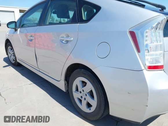 2011 Toyota Prius I z VIN JTDKN3DU1B1468812, wystawiony jako IAAI lot #41992949 z przebiegiem 229 946 mil mil oraz . Historia ofert i sprzedaży dostępna na DreamBid. Obrazek 18.