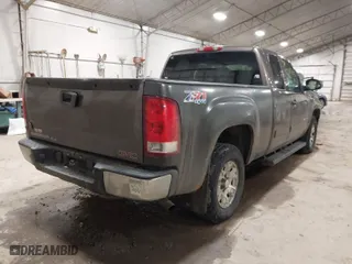 2007 GMC Sierra 1500 SLE1 with VIN 2GTEK19J671719107, listed as a IAAI auction lot 41204362 with 147,628 mi miles. Bid and sale history available at carsss.com. Image 4.