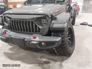 2020 Jeep Gladiator Rubicon with VIN 1C6JJTBG1LL214681, listed as a IAAI auction lot 41979666 with 23,811 mi miles. Bid and sale history available at carsss.com. Image 19.