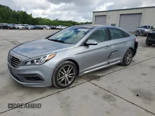 2015 Hyundai Sonata Sport z VIN 5NPE34AB1FH074866, wystawiony jako Copart lot #56642235 z przebiegiem 118 094 mil mil oraz Szkoda całkowita • Salvage title. Historia ofert i sprzedaży dostępna na DreamBid. Obrazek 1.