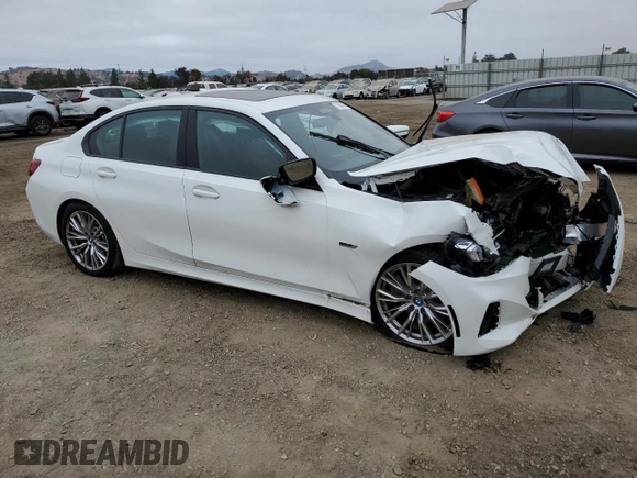 2023 BMW 3 Series 330e xDrive with VIN 3MW39FS07P8D25745, listed as a Copart auction lot 71863424 with 8,304 mi miles and Salvage Title. Bid and sale history available at carsss.com. Image 4.