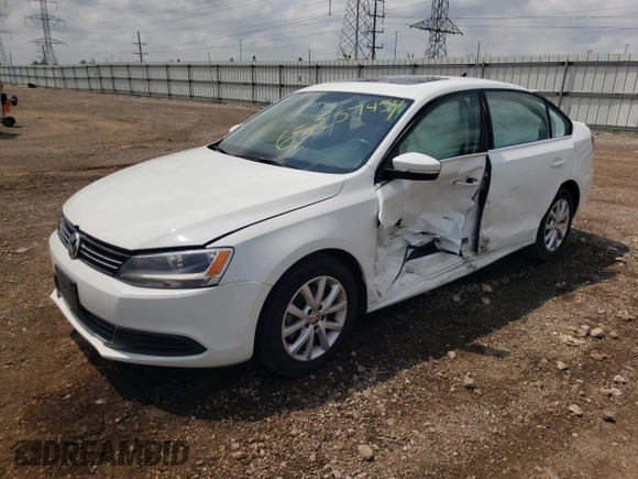 2014 Volkswagen Jetta Sedan SE w/Connectivity with VIN 3VWD07AJ0EM441517, listed as a Copart auction lot 65257454 with 132,987 mi miles and Salvage Title. Bid and sale history available at carsss.com. Image 1.