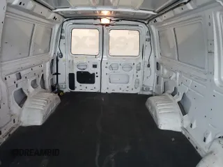 2007 Ford Econoline Cargo Commercial z VIN 1FTNE24WX7DB07027, wystawiony jako Copart lot #57235925 z przebiegiem 129 955 mil mil oraz Czysty tytuł • Clean title. Historia ofert i sprzedaży dostępna na DreamBid. Obrazek 10.