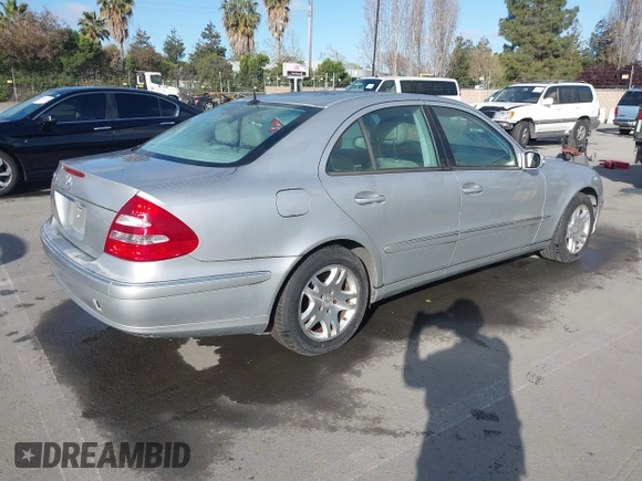 2004 Mercedes-Benz E 320 with VIN WDBUF65J84A487595, listed as a IAAI auction lot 41993629 with 212,359 mi miles and . Bid and sale history available at carsss.com. Image 4.