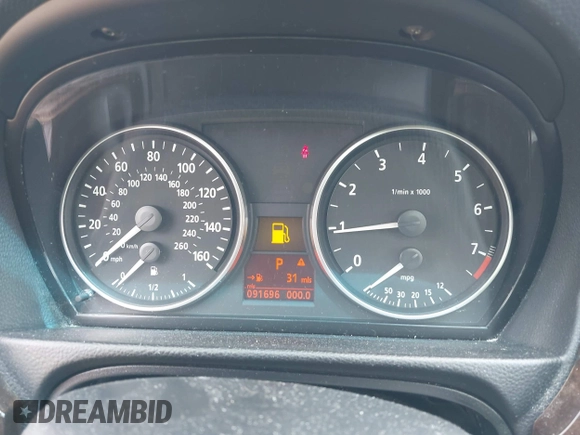 2006 BMW 3 Series 325i with VIN WBAVB13506KX43779, listed as a IAAI auction lot 41962793 with 91,696 mi miles. Bid and sale history available at carsss.com. Image 7.