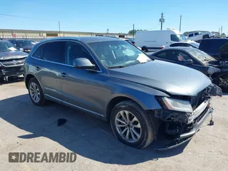 2013 Audi Q5 Premium with VIN WA1CFAFP7DA009262, listed as a IAAI auction lot 41730275 with 136,831 mi miles. Bid and sale history available at carsss.com. Image 1.
