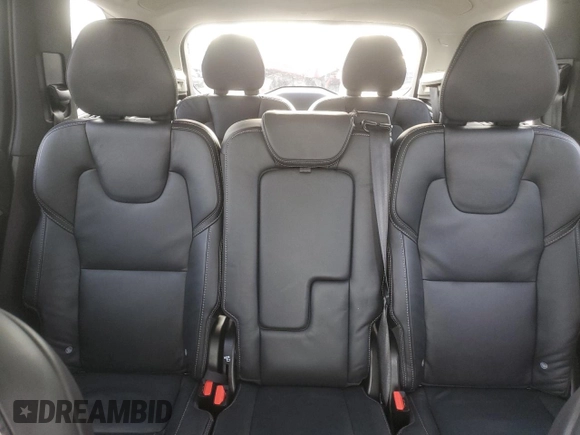 2022 Volvo XC90 Inscription z VIN YV4A22PL3N1792959, wystawiony jako Copart lot #83015304 z przebiegiem 33 243 mil mil oraz Szkoda całkowita • Salvage title. Historia ofert i sprzedaży dostępna na DreamBid. Obrazek 10.