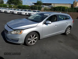 2016 Volvo V60 T5 Drive-E Premier z VIN YV140MEK6G1300756, wystawiony jako Copart lot #56881525 z przebiegiem 164 036 mil mil oraz Szkoda całkowita • Salvage title. Historia ofert i sprzedaży dostępna na DreamBid. Obrazek 1.