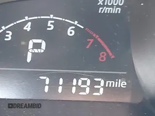2016 Scion iA z VIN 3MYDLBZV0GY118621, wystawiony jako IAAI lot #42342512 z przebiegiem 71 193 mil mil oraz . Historia ofert i sprzedaży dostępna na DreamBid. Obrazek 7.