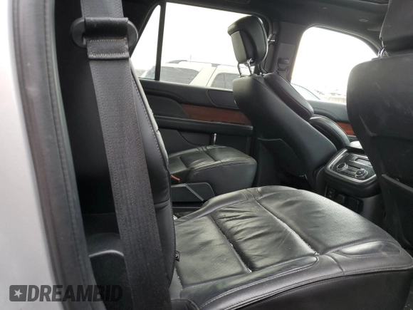 2018 Lincoln Navigator Select with VIN 5LMJJ2JT0JEL07543, listed as a Copart auction lot 47220234 with 152,557 mi miles and Salvage Title. Bid and sale history available at carsss.com. Image 10.
