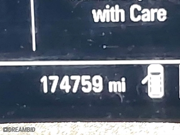 2018 GMC Acadia SLE with VIN 1GKKNKLA8JZ240358, listed as a IAAI auction lot 41228884 with 174,759 mi miles. Bid and sale history available at carsss.com. Image 16.