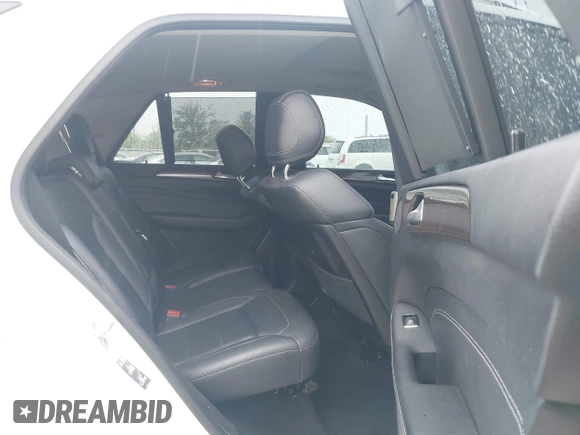 2015 Mercedes-Benz M 350 с VIN 4JGDA5JB9FA555541, выставлен на аукционе IAAI как лот 42187382 с пробегом 109 195 миль миль и . История ставок и продаж доступна на DreamBid. Изображение 8.