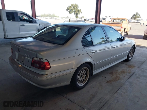 2002 BMW 5 Series 540i with VIN WBADN63412GN86932, listed as a IAAI auction lot 42322111 with 143,949 mi miles and . Bid and sale history available at DreamBid. Image 4.
