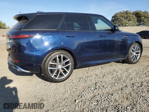 2023 Land Rover Range Rover Sport SE Dynamic with VIN SAL1L9FU9PA134044, listed as a Copart auction lot 81200244 with 3,668 mi miles and Clean title. Bid and sale history available at DreamBid. Image 3.