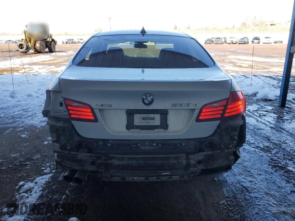 2015 BMW 5 Series 535d xDrive with VIN WBAFV3C50FD686494, listed as a Copart auction lot 45601615 with 128,181 mi miles and Salvage title. Bid and sale history available at DreamBid. Image 6.