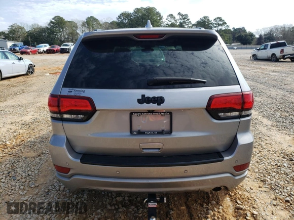 2018 Jeep Grand Cherokee Laredo E with VIN 1C4RJEAG2JC304458, listed as a Copart auction lot 45385415 with 102,172 mi miles and Salvage Title. Bid and sale history available at carsss.com. Image 6.