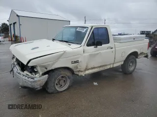 1990 Ford F-150 with VIN 1FTDF15Y6LPA89296, listed as a Copart auction lot 45693695 with 132,908 mi miles and Salvage Title. Bid and sale history available at carsss.com. Image 1.