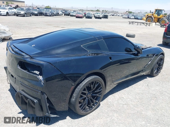 2014 Chevrolet Corvette Z51 3LT with VIN 1G1YM2D76E5105249, listed as a IAAI auction lot 42374805 with 60,472 mi miles and . Bid and sale history available at DreamBid. Image 4.