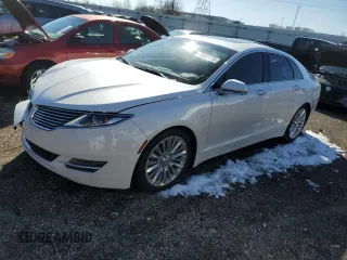 2015 Lincoln MKZ with VIN 3LN6L2GK3FR607468, listed as a Copart auction lot 49851175 with 123,613 mi miles and Clean Title. Bid and sale history available at carsss.com. Image 1.