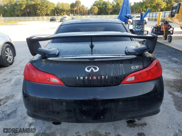 2010 Infiniti G37 Convertible with VIN JN1CV6FE6AM352064, listed as a Copart auction lot 71742924 with 102,704 mi miles and Salvage Title. Bid and sale history available at carsss.com. Image 6.