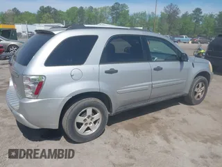 2005 Chevrolet Equinox LS with VIN 2CNDL13F156101203, listed as a IAAI auction lot 42112907 with 97,770 mi miles. Bid and sale history available at carsss.com. Image 4.