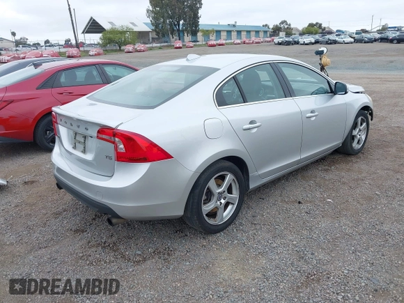 2012 Volvo S60 T5 with VIN YV1622FS8C2127445, listed as a IAAI auction lot 42408477 with 166,124 mi miles and . Bid and sale history available at DreamBid. Image 4.