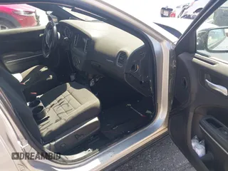 2019 Dodge Charger Police with VIN 2C3CDXKT4KH647831, listed as a IAAI auction lot 41976021 with 35,515 mi miles and . Bid and sale history available at DreamBid. Image 5.