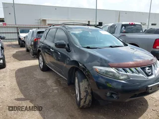 2009 Nissan Murano SL z VIN JN8AZ18U09W010923, wystawiony jako IAAI lot #42487624 z przebiegiem 190 845 mil mil oraz . Historia ofert i sprzedaży dostępna na DreamBid. Obrazek 1.
