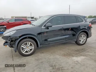 2016 Porsche Cayenne z VIN WP1AA2A26GKA13863, wystawiony jako Copart lot #55081365 z przebiegiem 178 612 mil mil oraz Szkoda całkowita • Salvage title. Historia ofert i sprzedaży dostępna na DreamBid. Obrazek 1.