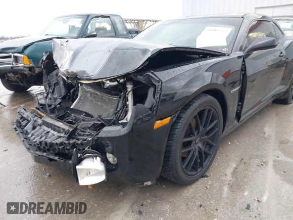 2013 Chevrolet Camaro LT with VIN 2G1FB1E35D9228044, listed as a IAAI auction lot 38902272 with 113,692 mi miles and . Bid and sale history available at DreamBid. Image 6.