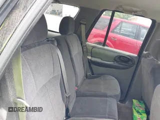 2003 Chevrolet TrailBlazer LS with VIN 1GNDS13SX32286650, listed as a IAAI auction lot 42111372 with 145,965 mi miles and . Bid and sale history available at DreamBid. Image 8.