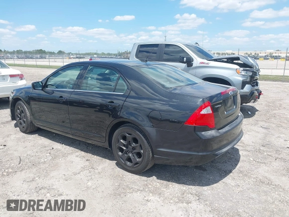 2011 Ford Fusion SE with VIN 3FAHP0HA7BR203021, listed as a IAAI auction lot 42046472 with 155,293 mi miles. Bid and sale history available at carsss.com. Image 3.